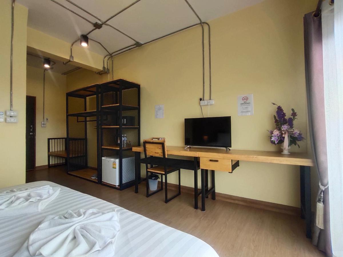 Хостел Nai Wiang Poshtel Чиангмай Экстерьер фото